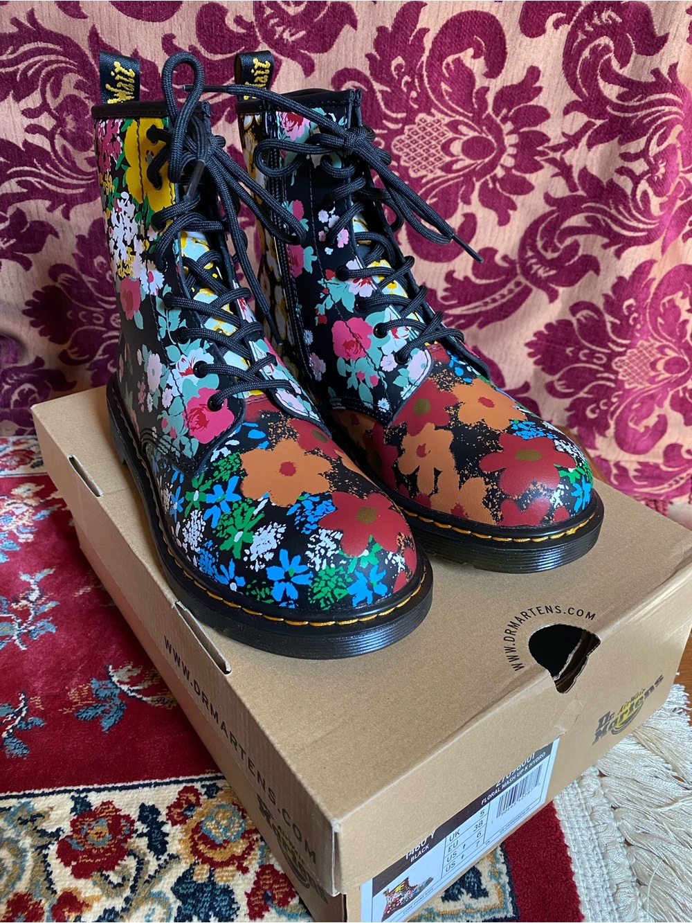 NIB Dr. Martens 1460 Floral MashUp Lace-Up Boots w/Side Zip-Black Multi US Wmn 7 - Picture 3 of 16